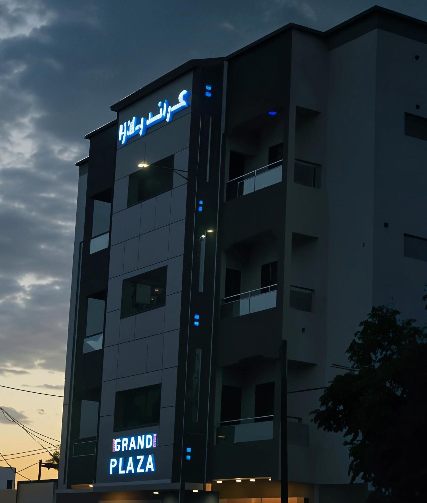 Grand Plaza Ξενοδοχείο Νουακσότ Εξωτερικό φωτογραφία